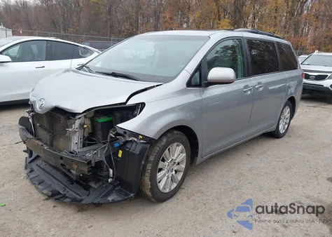 2014 Toyota Sienna Xle 7 Passenger from USA, damaged, VIN 5TDDK3DC8ES077415